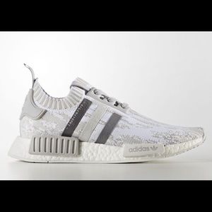 ADIDAS NMD R1 PRIMEKNIT GLITCH CAMO IN GREY TONES